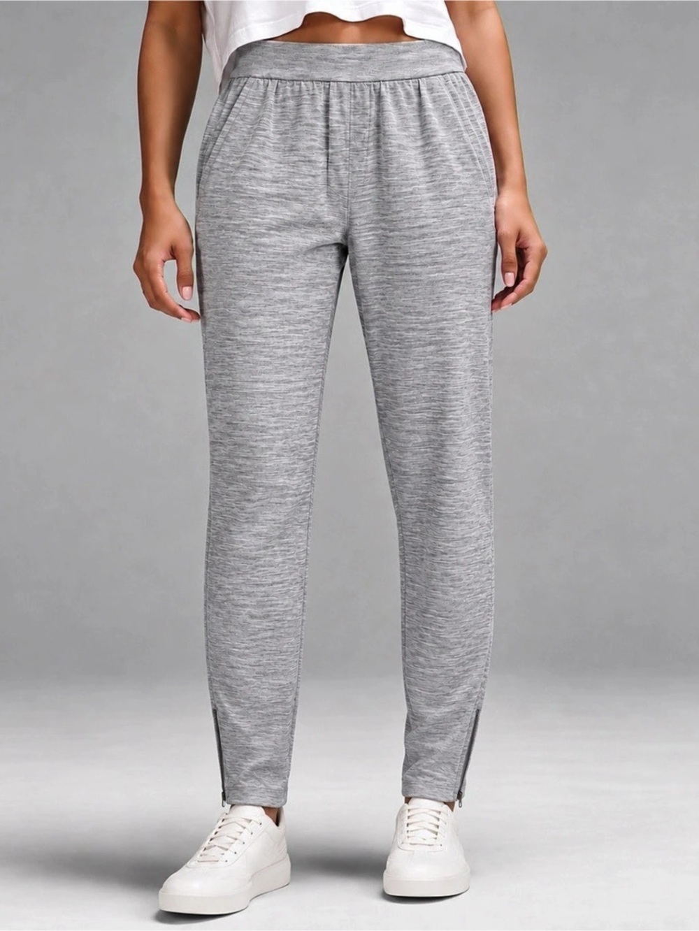 LULULEMON LAB GREY TAPERED JOGGER PANTS – RARE OLDER STYLE